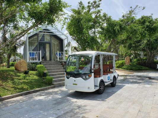 xe điện khu du lịch